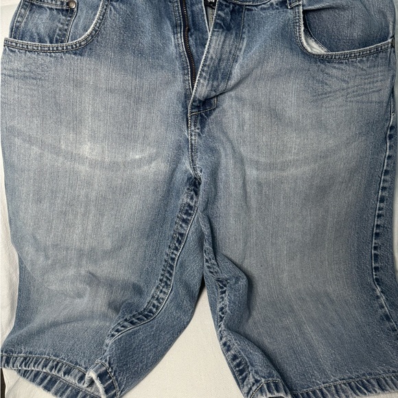 South Pole USED Vintage Baggy Blue/grayish Light Wash Denim Jeans Shorts Men 34 - Picture 1 of 9